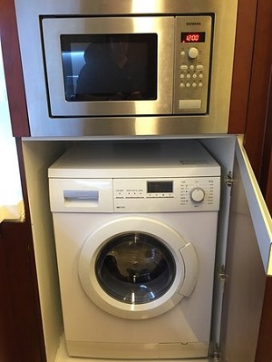 Putting a Microwave on a Washing Machine